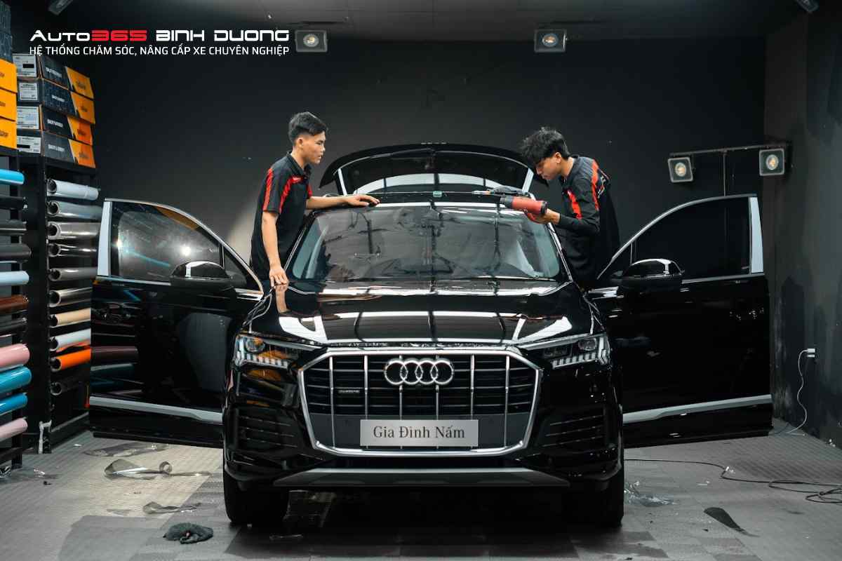 “Bỏ Túi” 10 Địa Chỉ Dán Phim Cách Nhiệt Ô Tô Tại Bình Dương Uy Tín - Auto365 Bình Dương Đơn vị dán phim cách nhiệt ô tô tại Bình Dương uy tín sẽ tư vấn loại phim an toàn và phù hợp nhu cầu của bạn
