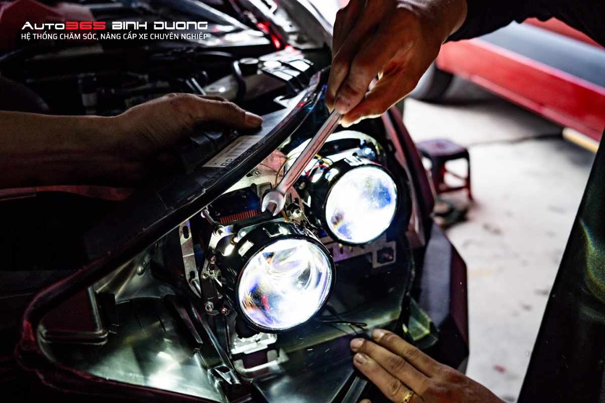 10+ Lý Do Nên Độ Đèn Ô Tô Và Những Lưu Ý Khi Chơi Ánh Sáng - Auto365 Bình Dương Độ đèn ô tô giúp hệ thống ánh sáng gia tăng độ bền và tuổi thọ một cách hiệu quả