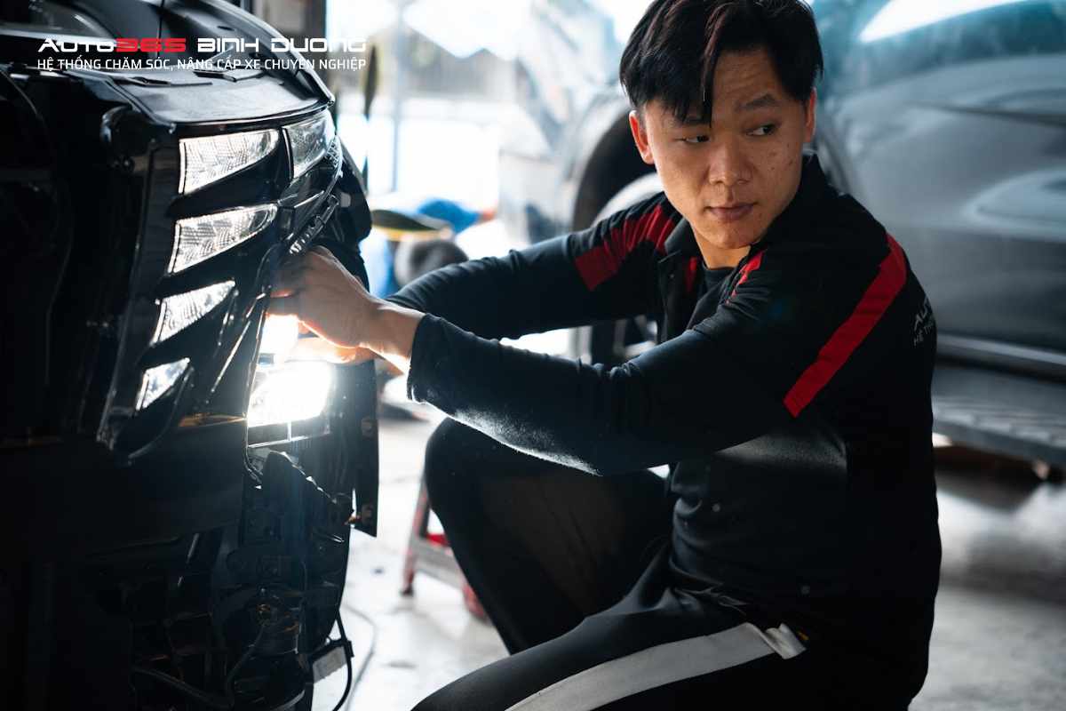 10+ Lý Do Nên Độ Đèn Ô Tô Và Những Lưu Ý Khi Chơi Ánh Sáng - Auto365 Bình Dương Độ đèn ô tô mang đến nhiều lợi ích cả về thẩm mỹ, hiệu suất và đạt an toàn cao