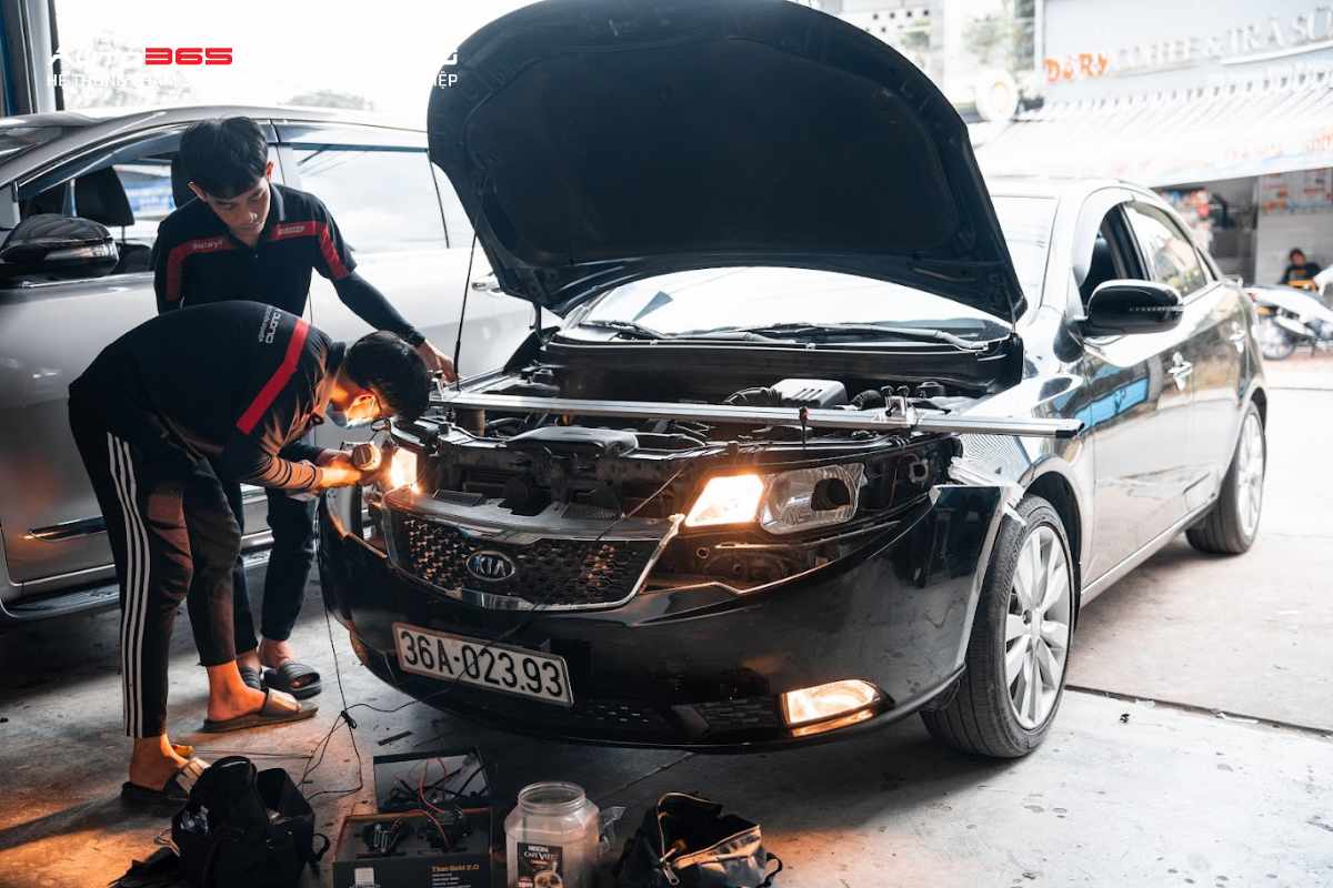 10+ Lý Do Nên Độ Đèn Ô Tô Và Những Lưu Ý Khi Chơi Ánh Sáng - Auto365 Bình Dương Quy trình nâng cấp ánh sáng ô tô không tốn quá nhiều thời gian thi công