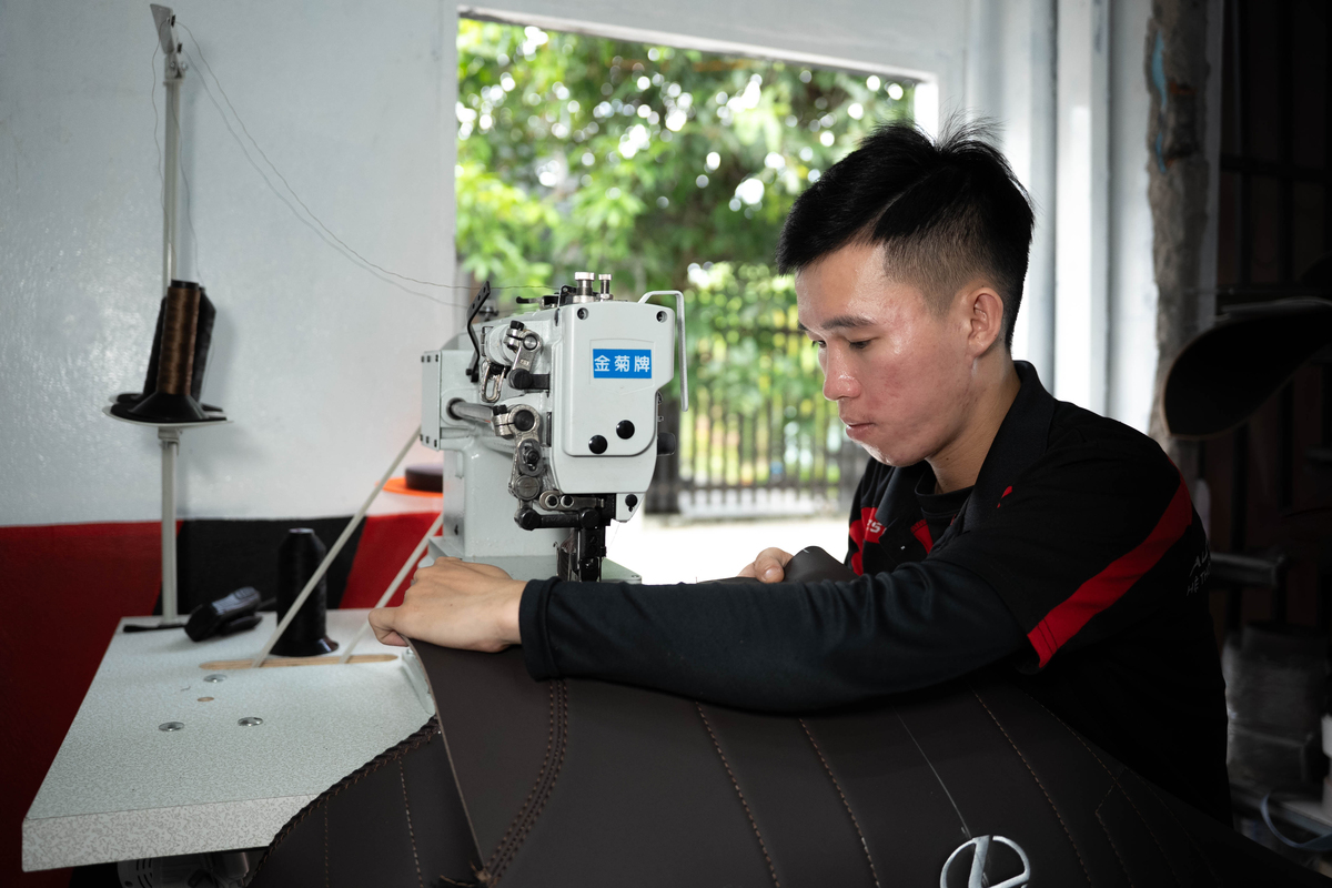 cơ sở máy móc sản xuất nệm da tại auto365 bình dương