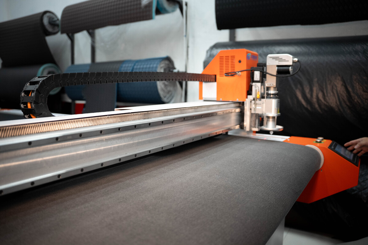 may moc nem da tai auto365 binh duong 4