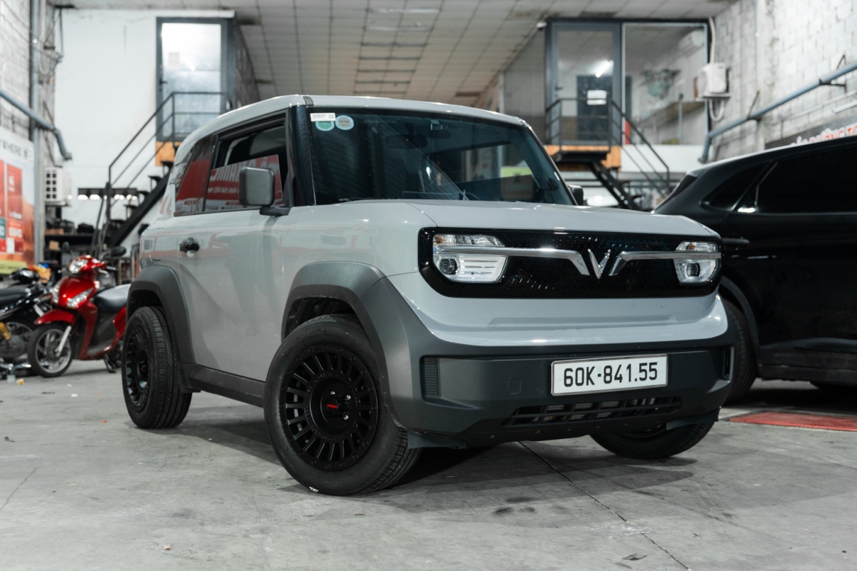 "VF3 khoác lên bộ mâm MAT Offroad Race Wheel" đầy mạnh mẽ