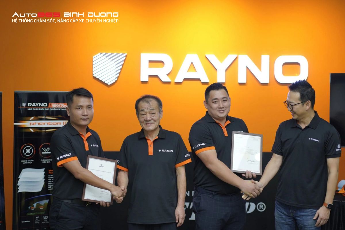 Báo Giá Top 5 Gói Phim Cách Nhiệt Rayno Hot Nhất - Auto365 Bình Dương Chỉ phim cách nhiệt Rayno chính hãng mới có thể kích hoạt bảo hành điện tử