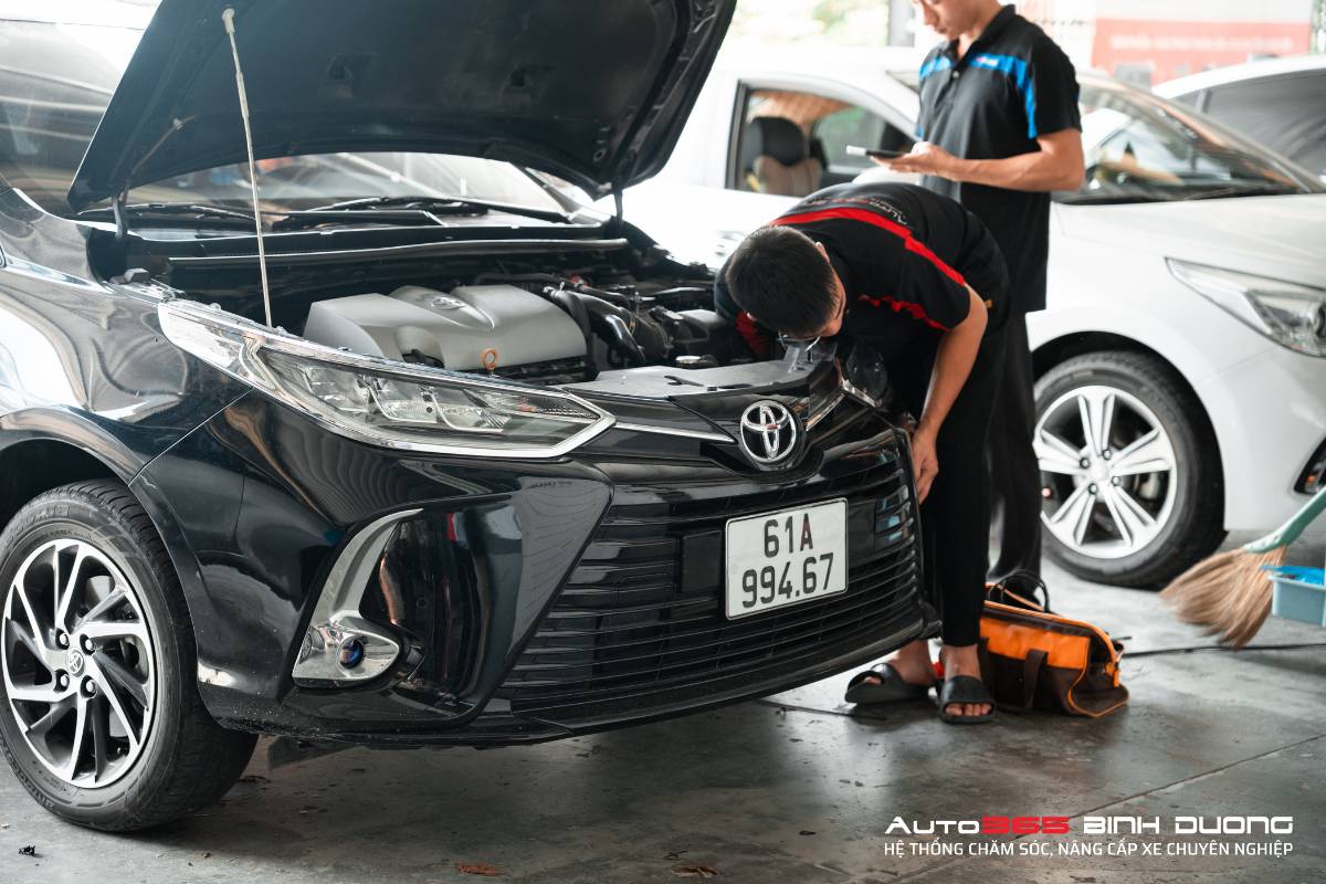 Nâng Cấp Ánh Sáng Toyota Vios Với Bi Gầm X-Light F10 2.0 - Auto365 Bình Dương Độ đèn cho Toyota Vios an toàn, hiệu quả với bi gầm X-LIGHT F10 2.0 INCH