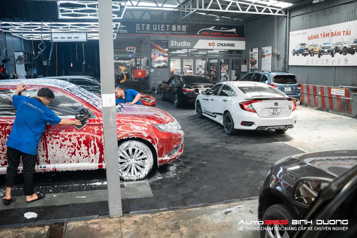 Một Ngày &Quot;Bình Thường&Quot; Tại Gara Độ Xe Bình Dương Uy Tín - Auto365 Bình Dương Trung tâm chăm sóc bảo dưỡng ô tô chuyên nghiệp tại Bình Dương