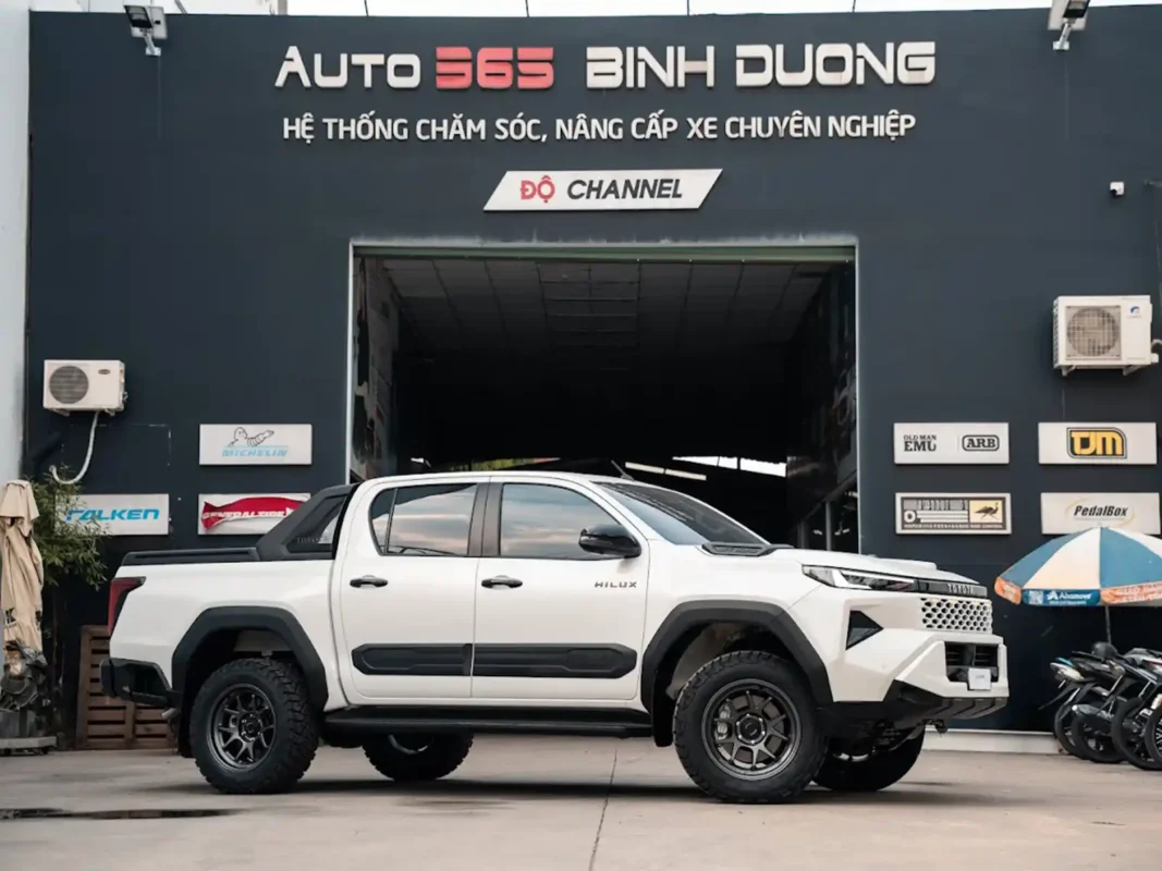 Tạo Dấu Ấn Cá Nhân Với Bản Độ Toyota Hilux 2026 - Độc Đáo - Đẳng Cấp