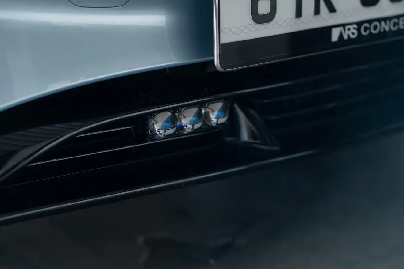 Byd Seal Lột Xác Cùng &Quot;Mắt Thần&Quot; Trợ Sáng M30 Ultra V2: Thiết Kế Nhỏ Gọn, Ánh Sáng Vượt Trội - Auto365 Bình Dương byd nang cap den tro sang m30 ultra v2 2